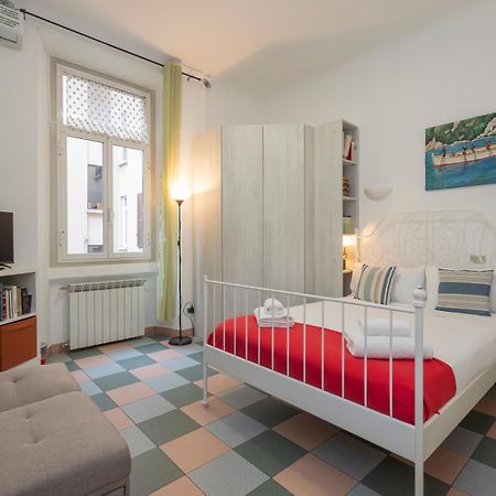 New Apartment In Downtown Close To Duomo Milan Luaran gambar